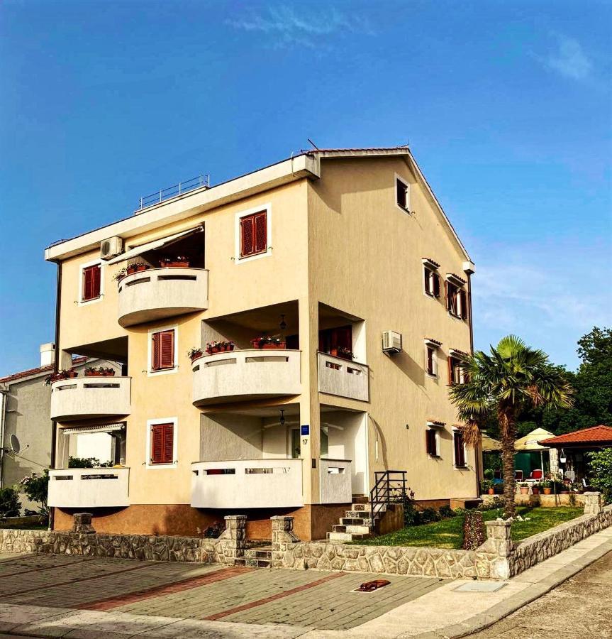 Apartments Hanka Нівице Екстер'єр фото