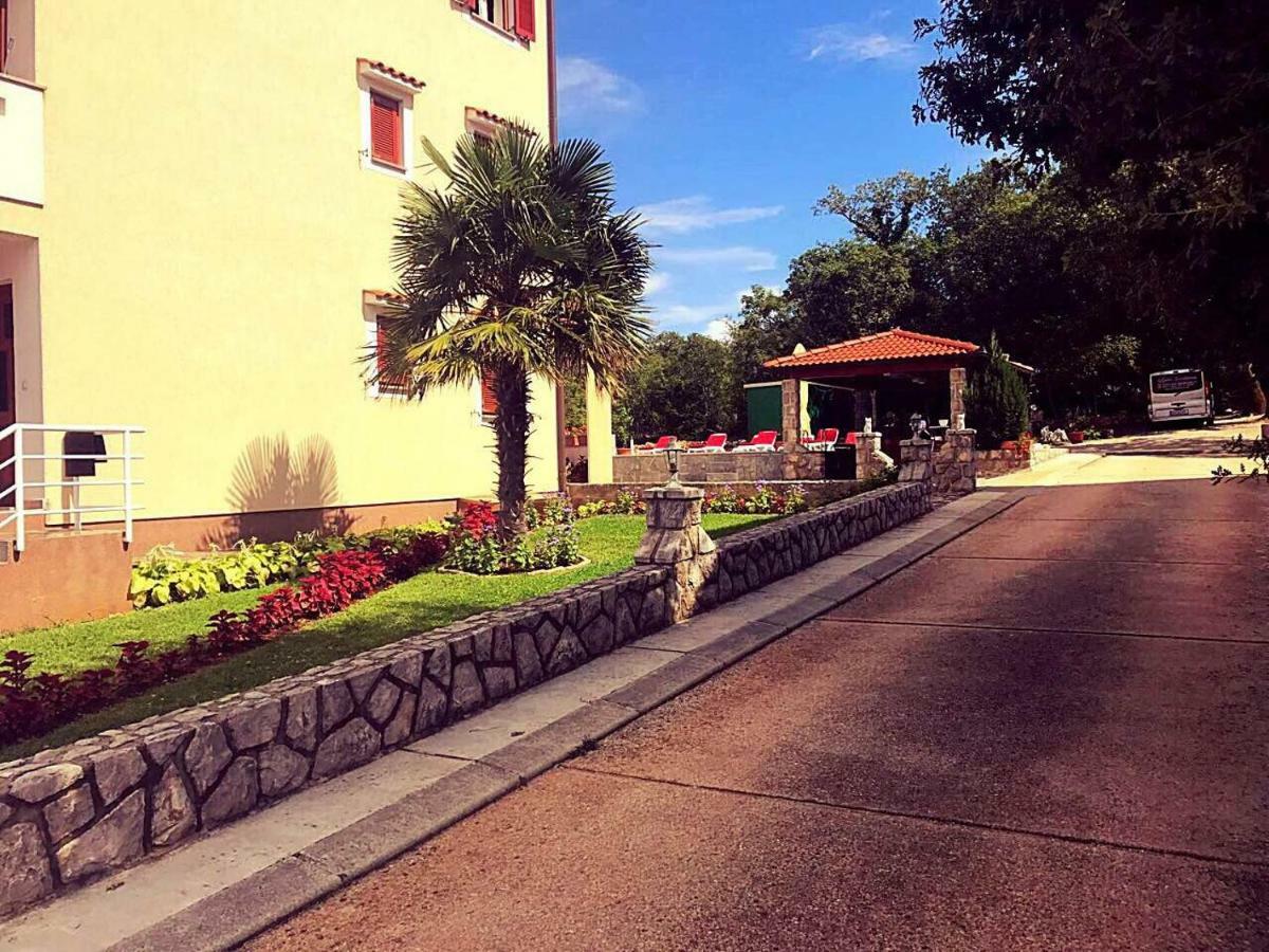 Apartments Hanka Нівице Екстер'єр фото